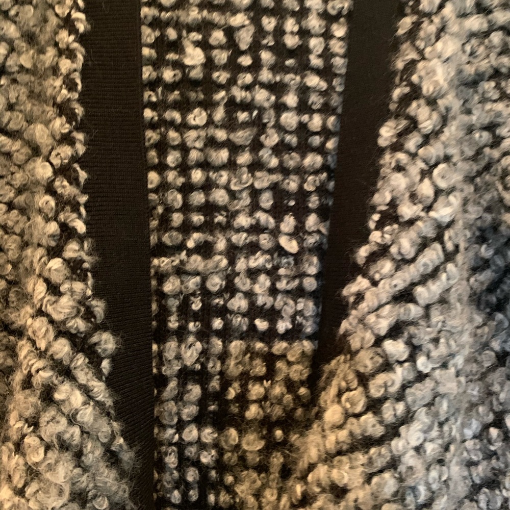 (SOLD)Club Monaco ROANNA Draped Textured Cardigan - Picture 4 of 7